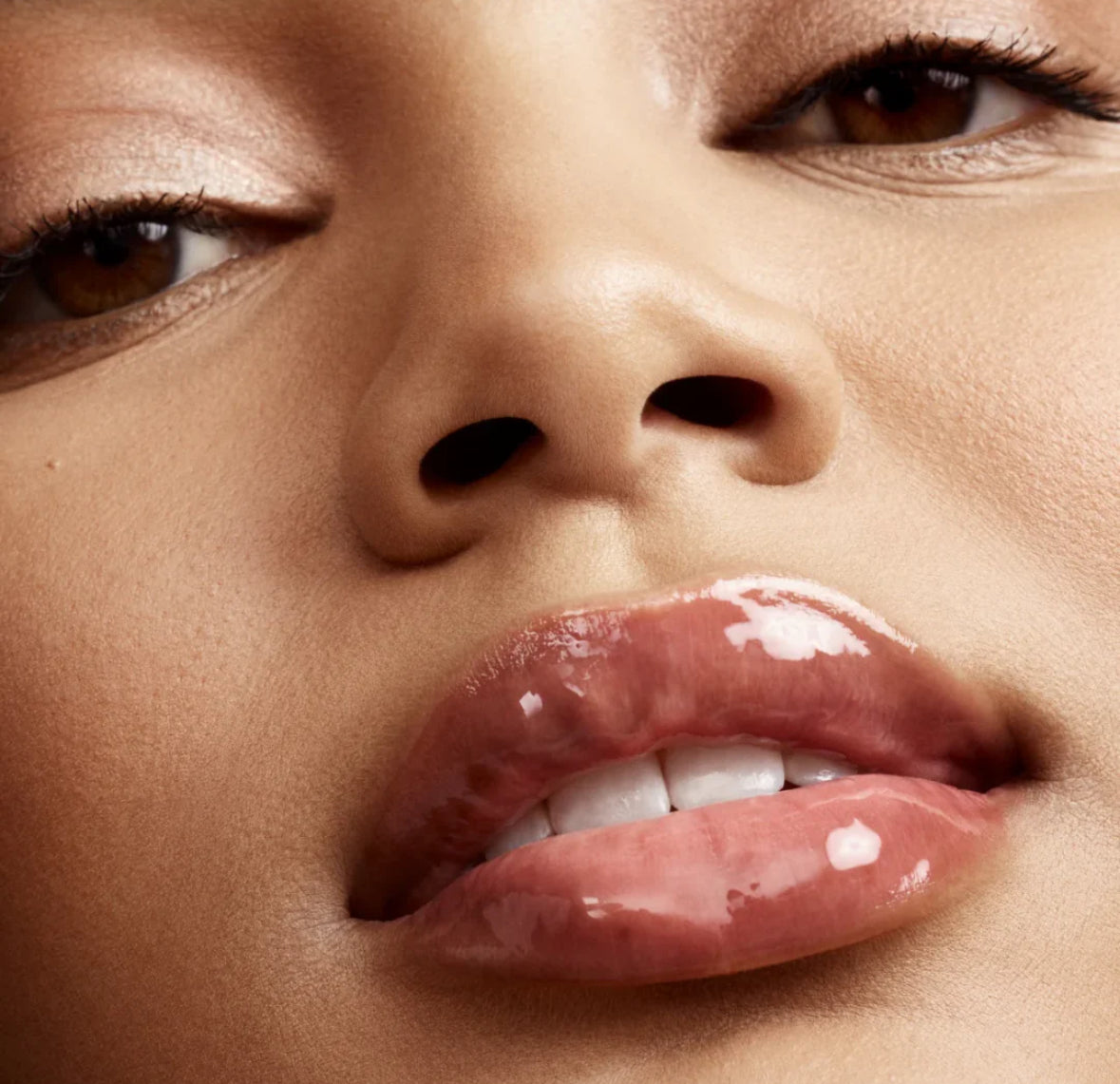 FENTY BEAUTY Gloss Slipper Heat Lip Plumper & Luminizer