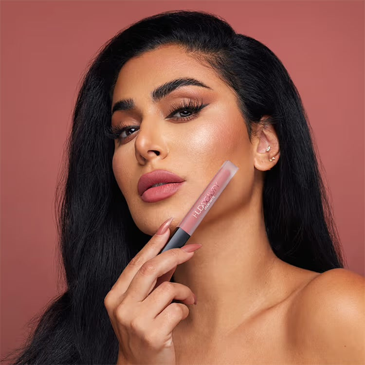 HUDA BEAUTY | Bombshell Matte Liquid Lipstick