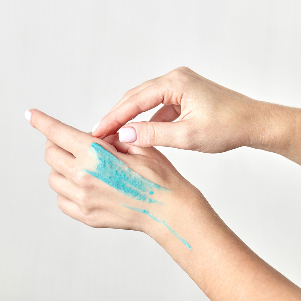 RIVAGE Revitalizing Body Scrub with Dead Sea Crystals