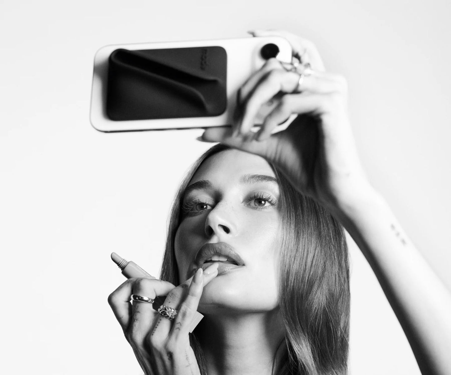 Rhode snap-on lip case - Lip holder with MagSafe