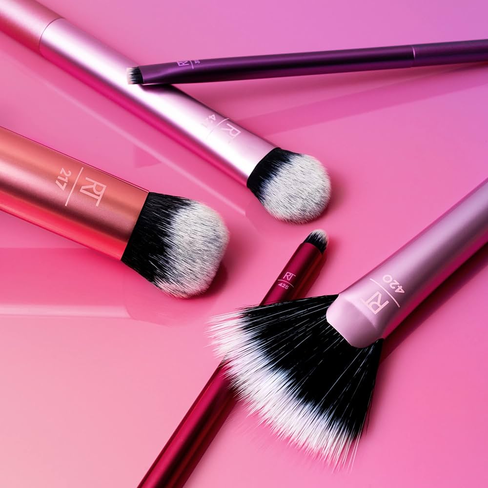 RT ARTIST ESSENTIALS BRUSH KIT X5