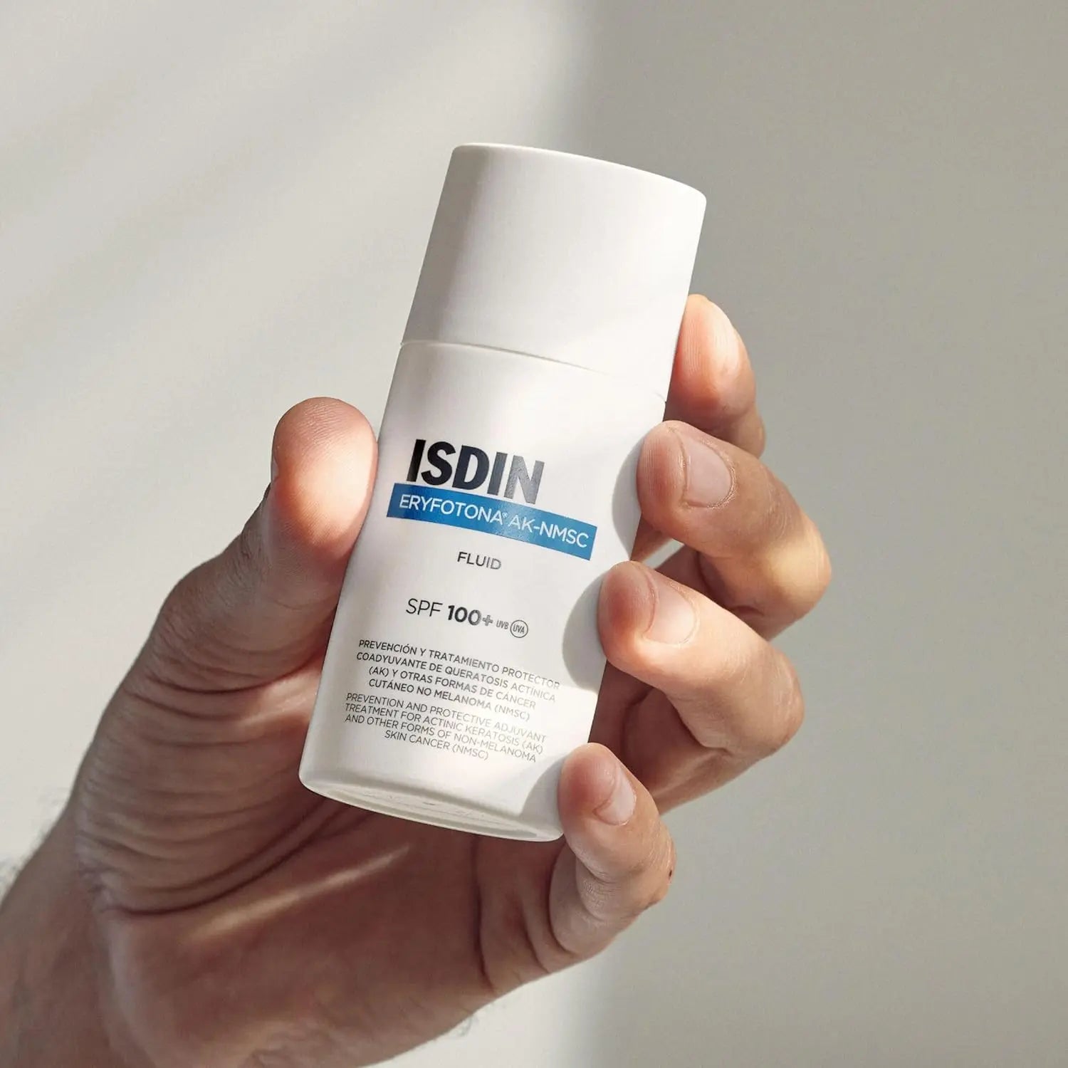 ISDIN Eryfotona AK-NMSC Fluid SPF100+