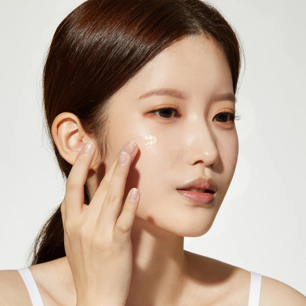 MEDICUBE Deep Lifting Peptide Eye Cream