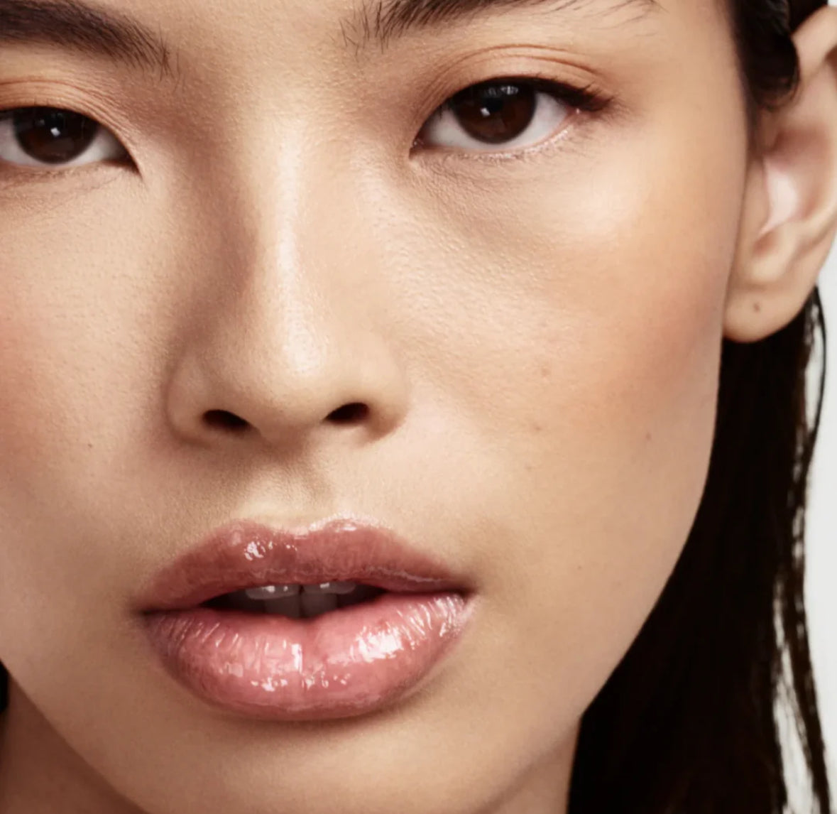 FENTY BEAUTY Gloss Slipper Heat Lip Plumper & Luminizer