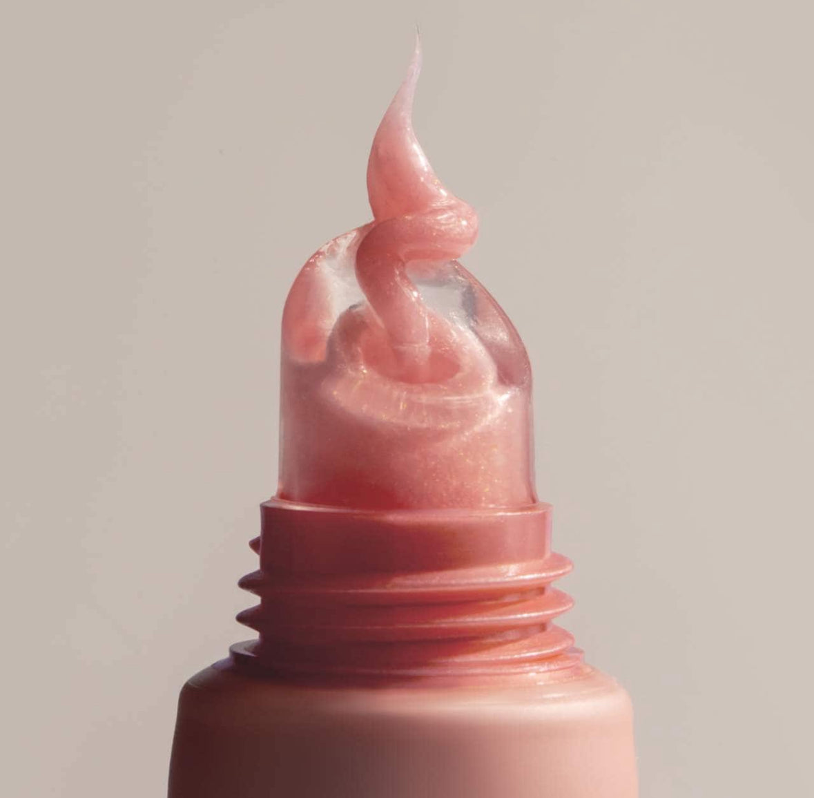 SUMMER FRIDAYS Lip Butter Balm for hydration & shine
 - Birthday Cake Limited edition