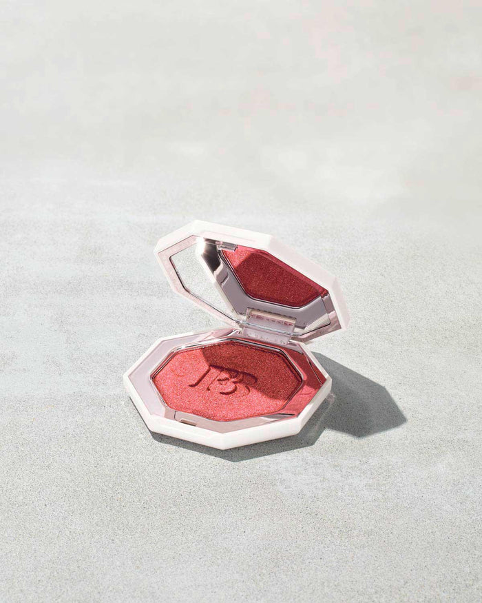 FENTY BEAUTY Killawatt Foil Freestyle Highlighter