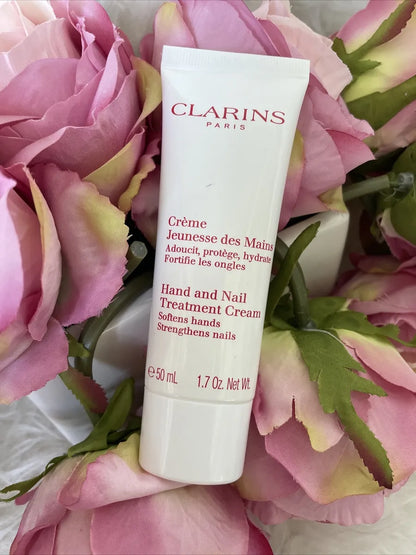 CLARINS Hand and Nail Treatment Balm