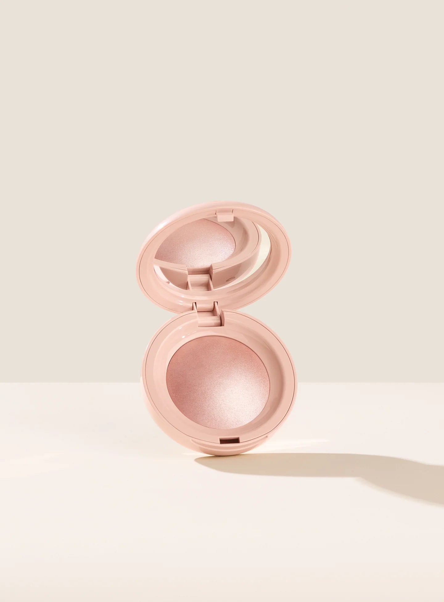 RARE BEAUTY Positive Light Silky Touch Highlighter