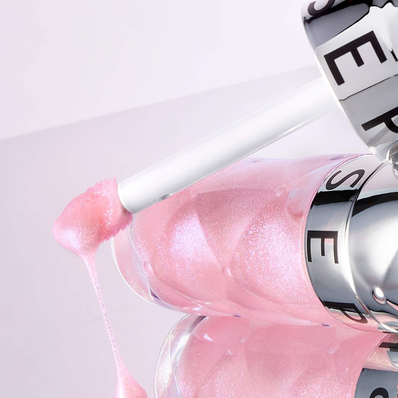 SEPHORA Outrageous Plump Hydrating Lip Gloss